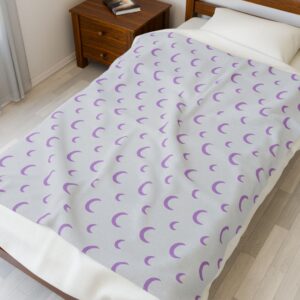 Moon Velveteen Plush Blanket (Silver)